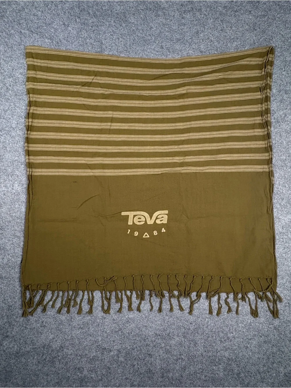 Vintage Teva 1984 Olive Fringe Scarf Wrap Shawl